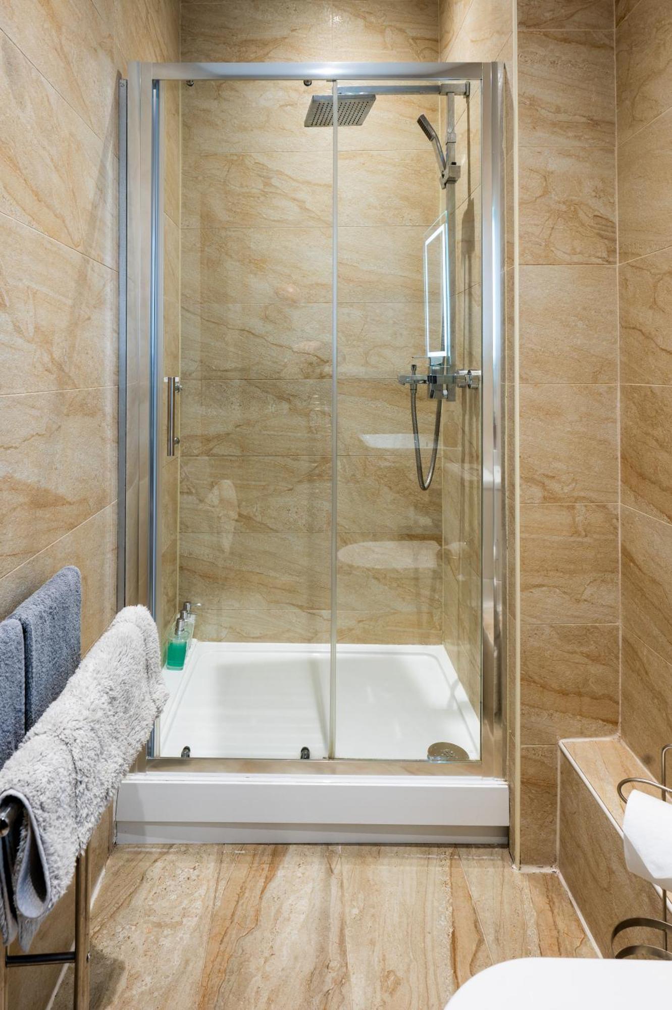 Reef9 - Modern Central Flat, 5 Mins From Beach, Centre And Bournemouth International Centre Экстерьер фото